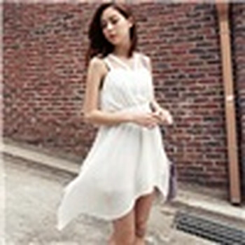 时尚起义 夏装韩国进口优雅不规则雪纺连衣裙 女584981 乳白色 one