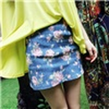 时尚起义 夏装韩国进口浪漫花色迷你小短裙 女582345 靛青色 M