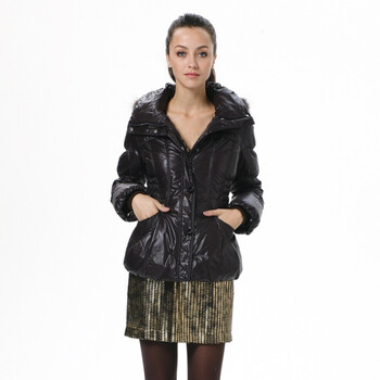 波司登 2011新款 羽绒服 女帽毛翻领修身时尚短款 BR2260 巧克力 185/104A(XXXL)
