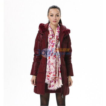 波司登 2011新款 羽绒服 女 腰带修身兔毛领子中长款 BR2326 酒红色 185/104A(XXXL)