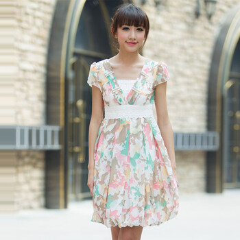 妮蕾迪 2012夏新款优雅甜美亮钻钉珠装饰修身连衣裙1207 绿咖 XL