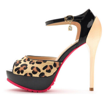 <em>爱脚丫女鞋</em>哪种好 胖脚丫女鞋高跟鞋牌子同款