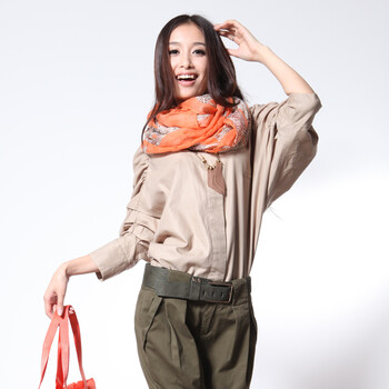 浪漫一身 2012春装新款 灯笼袖复古 长袖修身女衬衫8131205 卡其 L