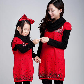 【卡拉贝贝】母女毛衣裙 2012 茜茜公主<em>女孩</em>毛