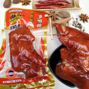 乡巴佬猪蹄即食香酥猪脚酱香猪爪160g10袋云南特产卤味熟食盐焗猪蹄