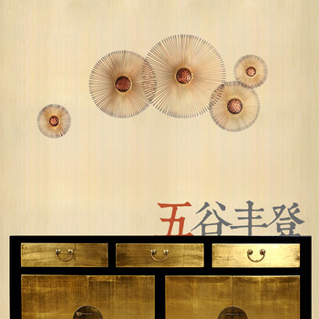 
                                        吉祥家 现代新中式铁艺墙饰 金乌 沙发背景墙挂饰 玄关挂件金色壁饰组合 家居餐厅装饰画 金乌-五谷丰登                