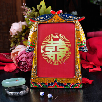吉祥家 现代新中式相框组合 良辰 创意服饰摆台 金属异形婚庆像框 6寸复古照片框 结婚礼物 相框升龙7寸