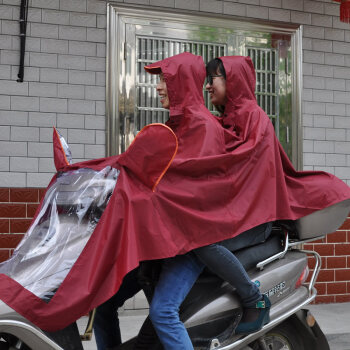 
                                        芦雨 电动车雨衣 加大加厚 大帽檐成人 时尚牛津布 双人电瓶车摩托车 雨衣雨披 LY118 枣红色 XXXL(3XL双人)                