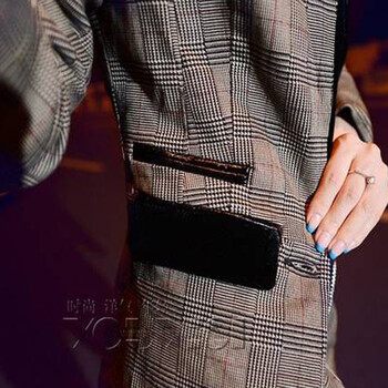 哒哇依  韩版小西装女外套时尚休闲格子女装修身长袖小西服套装 深卡其布色 XL码建议体重105-110斤