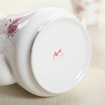 
                                        雅诚德arst陶瓷整套茶具浮雕时尚家用带过滤巴洛克套装礼盒（1壶8杯）                