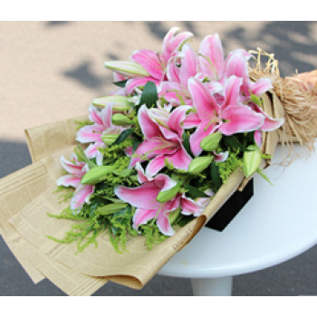 鲜花 浪漫记忆(langmanjiyi 生日圣诞节订花百合花珠海广州深圳江门