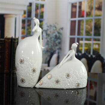 欧式摆件家居饰品结婚礼品创意工艺品浮雕花陶瓷美女3件套摆件