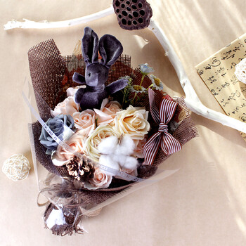 (深夜花园)玫瑰干花永生花礼盒生日礼物友情闺蜜香皂花肥皂花束520