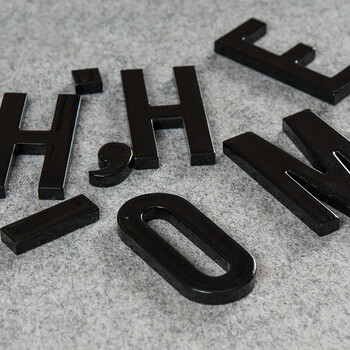 
                                        积累小家Hi,Home立体3D墙贴数字母装饰壁贴墙壁沙发电视装饰门贴创意家居 hi.home黑色+4个数字 备注数字                