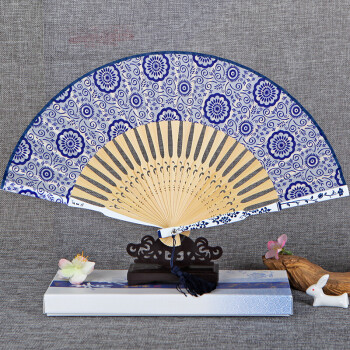 青花瓷扇子中国风古典真丝折扇女式扇 舞台道具工艺扇