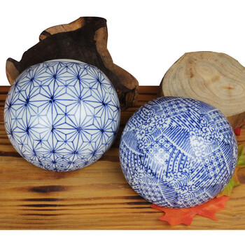 
                                                                                景德镇仿古青花瓷挂件 壁挂装饰品 中式艺术品 花插 书房装饰 LICHEN 陶瓷半球壁挂 随机发 单个                
