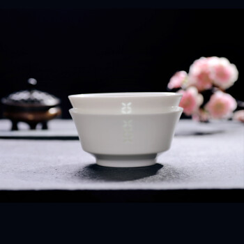 古镇 景德镇陶瓷餐具套装创意4碗4筷礼盒装 纯白玲珑手工刻花家庭用微波炉碗套装 念