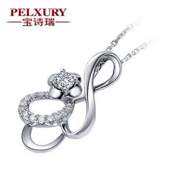 伟德国际钻石吊坠