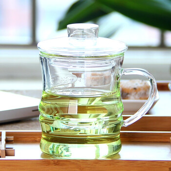 
                                        
                                                            【京东超市】品茶忆友 玻璃茶具 茶杯耐热玻璃杯水杯茶漏茶滤三件杯 jp-09竹节杯                