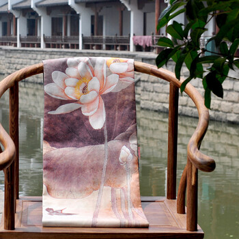 
                                        吉祥家 新中式桌布布艺 盛夏荷 水墨荷花餐桌布花鸟图案桌旗茶几垫 床旗床尾巾软装布艺搭配 桌旗嫣然                