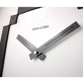 
                                        GeekCook钟国创意黑白像素风格挂钟简约客厅时钟办公钟表极简设计 黑色                