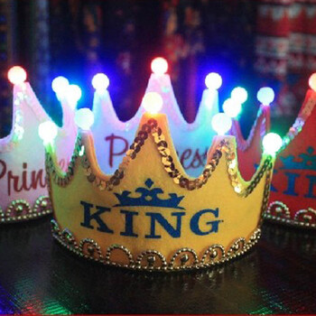 
                                                            孩派（HihgParty） 生日派对聚会用品 王子公主生日帽子布制生日粉色发光皇冠1个 王子蓝色                