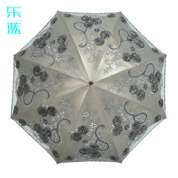 
                                        乐蓝女士手工刺绣金色伞骨黑胶遮阳伞防晒二折蕾丝公主户外晴雨伞太阳伞17 灰色                
