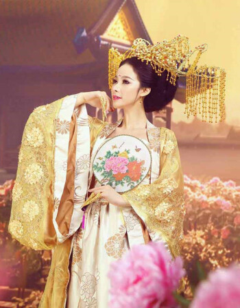 印月阁新款古装大气奢华贵妃长拖尾莺吟燕舞影楼摄影女服装唐朝女