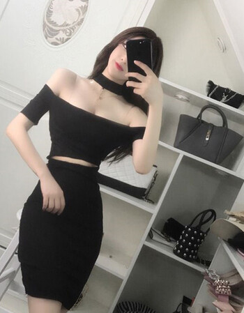 novel teez网络主播服装女直播上镜衣服性感夜店女装气质挂脖一字领