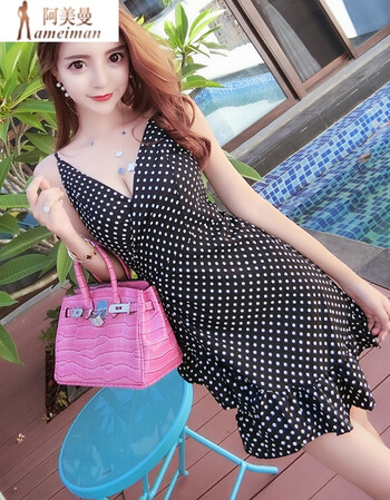 阿美曼 夜店美女显胸吊带裙性感裙子2018度假仙女气质