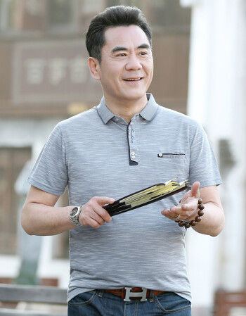 珂梵图爸爸夏装短袖t恤中年男士50岁冰丝夏季衣服中老年人宽松夏装