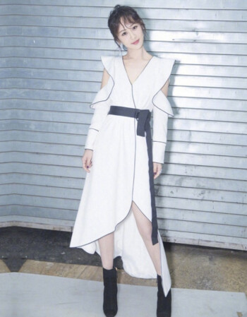 2018春新款杨紫同款荷叶边长袖连衣裙礼服派对宴会晚宴女v领 白色 l