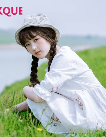 vkque森女连衣裙夏小清新碎花裙学院少女收腰学生 淑女文艺裙子 白c3