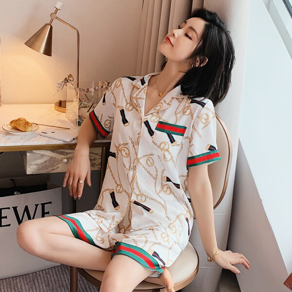 多菲尼森 睡衣女夏季開衫短袖短褲時尚仿真絲綢休閑家居服套裝女士 開衫短袖睡衣女 L