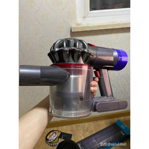 戴森(dyson) 吸尘器 v7 fluffy手持吸尘器家用除螨无线