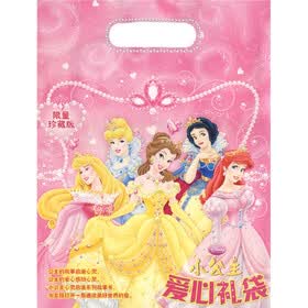 小公主：爱心礼袋（限量珍藏版）