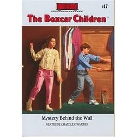 Mystery Behind the Wall (The Boxcar Children Mysteries #17)