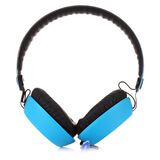 诺基亚WH-530:还是有点夹耳朵,戴久了耳朵疼