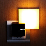 朗瑞特（lenrit）小夜灯光控感应节能LED插电床头灯宝宝起夜灯温暖黄光