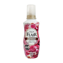 花王 （KAO） FLAIR衣物柔顺剂 柔软剂 抗皱  防静电  日本进口 甜蜜树莓花香1瓶