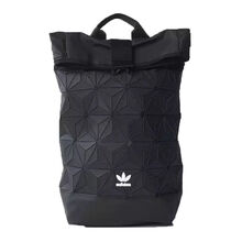 阿迪达斯菱形包