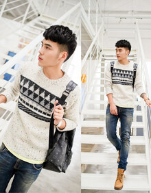 心间坊 北欧<em>风格</em>几何图案<em>男士</em>针织<em>毛衣</em> 2013秋