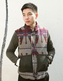 <em>货到付款 男装</em>修身加厚民族风呢料<em>马甲背心</em>外