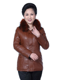 咔金琳 <em>冬装</em>皮衣中老年皮衣<em>女冬装</em>新款<em>服装</em>时