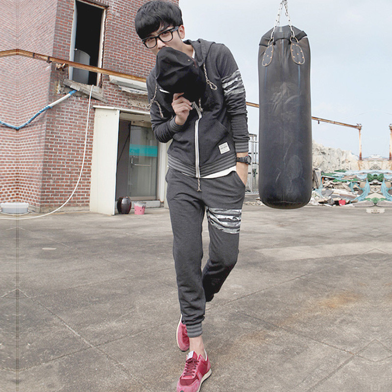 秋季男士休闲运动套装开衫牌子好不好 哪款好