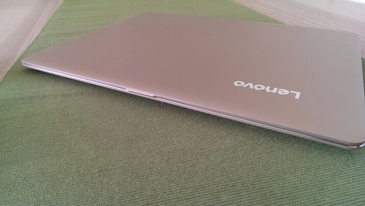 (Lenovo)小新Air 12.2英寸超轻薄笔记本电脑(6