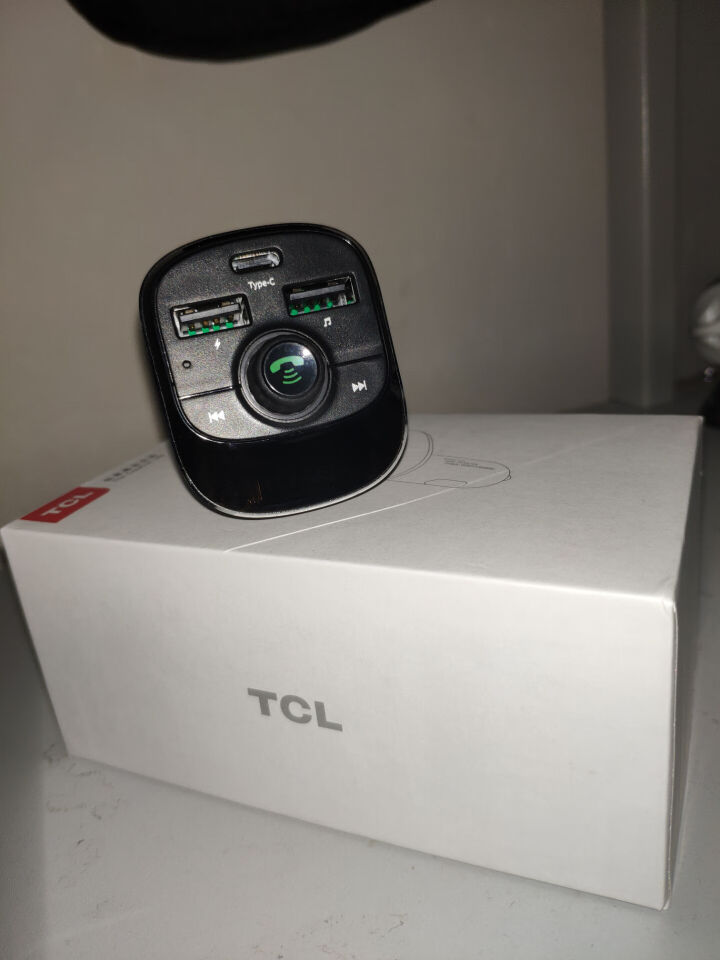 TCL 车载MP3播放器蓝牙接收器免提电话U盘TF卡式音乐播放器 汽车点烟器式车载充电器 fm发射器 标准版黑色怎么样，好用吗，口碑，心得，评价，试用报告,第4张