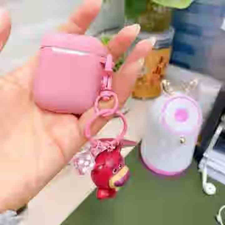 【二件9折】airpods 1/2代 保护套 苹果无线蓝牙耳机套 防丢收纳硅胶套 动漫卡通 夜光款【kaws风】硬壳白色怎么样，好用吗，口碑，心得，评价，试用报,第3张