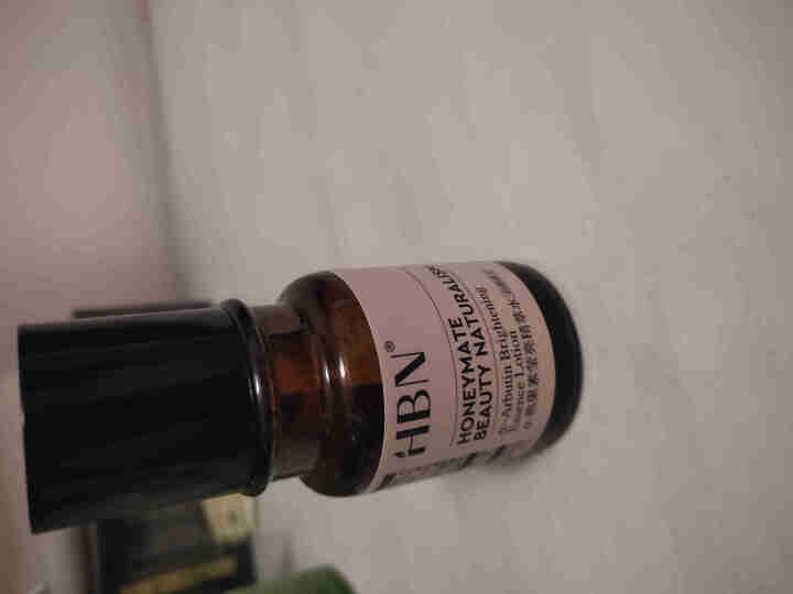 HBN熊果苷精粹水30ml 发光水旅行装提亮肤色补水保湿 熬夜救星怎么样，好用吗，口碑，心得，评价，试用报告,第2张