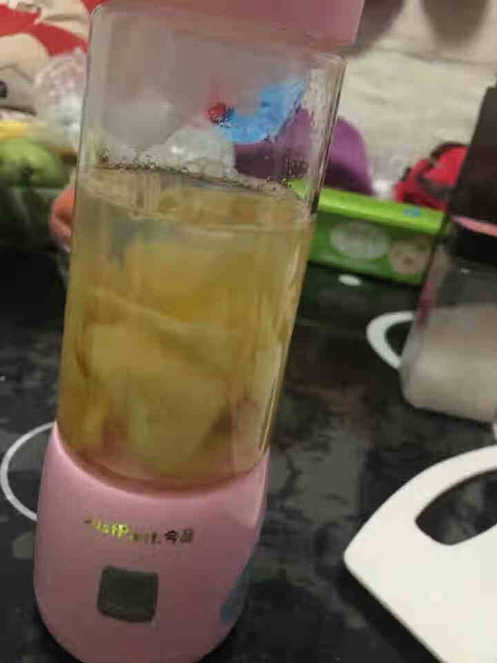 今品榨汁机便携式家用炸果汁机杯小型迷你摇摇杯料理机奶昔打汁鲜榨搅拌橙汁机网红充电动随行杯碎冰辅食 简易款粉色【400ML 四刀有线充电2000毫安怎么样，好用吗,第3张